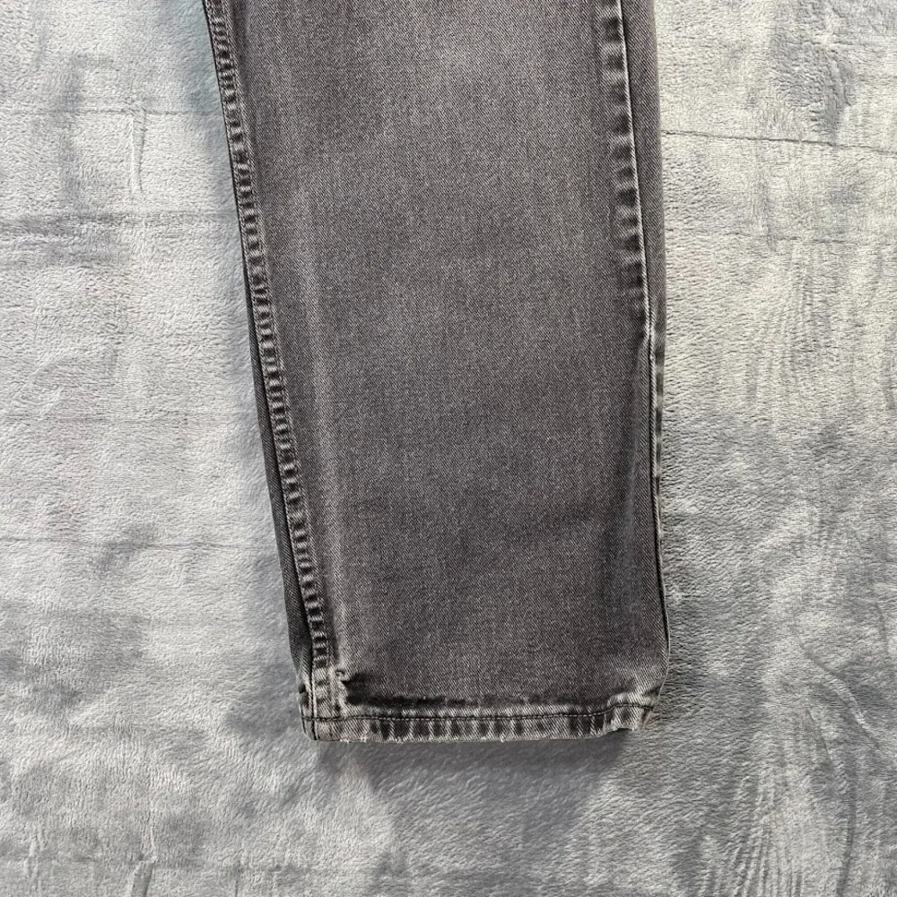 Vtg Levis 505 Jeans Red Tab 38x30 Fits 36x29 Distressed Black Faded Canada 90s
